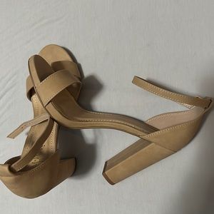 Y-not? Shiner Natural size 8